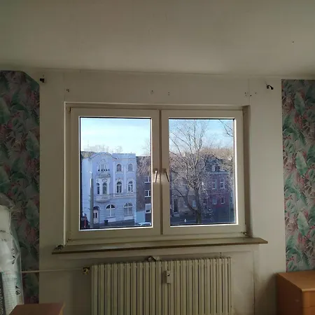 Monteurwohnung Mit Balkon Und Whirlpool Daire Duisburg